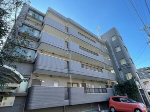 代官坂マンション外観写真