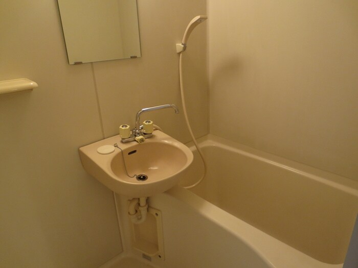 物件内観写真11　(バス／シャワールーム等)