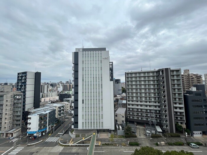 物件内観写真22　(室内からの展望)