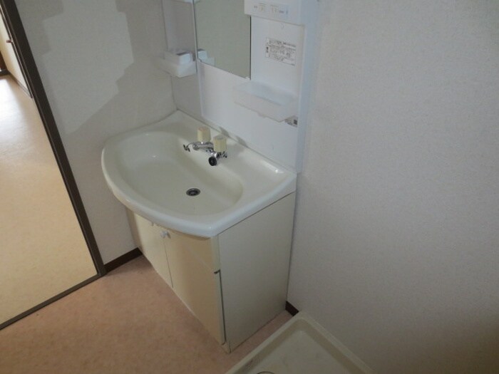 物件内観写真10　(洗面)