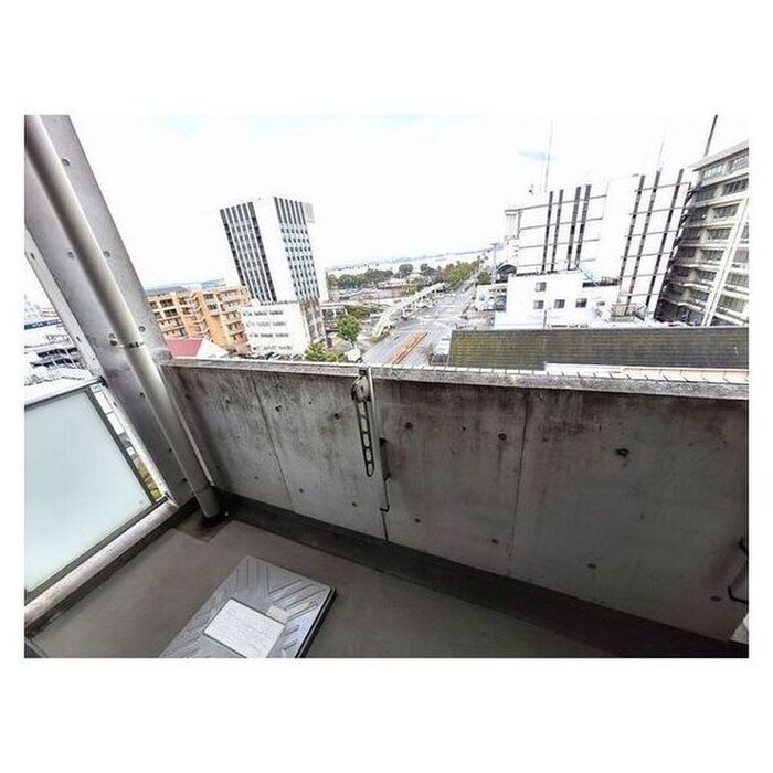 物件内観写真13　(ベランダ・バルコニー)