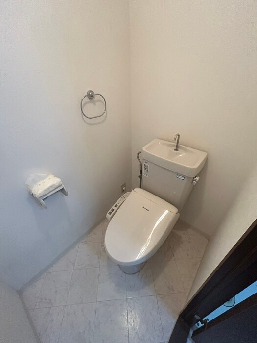 物件内観写真10　(トイレ)