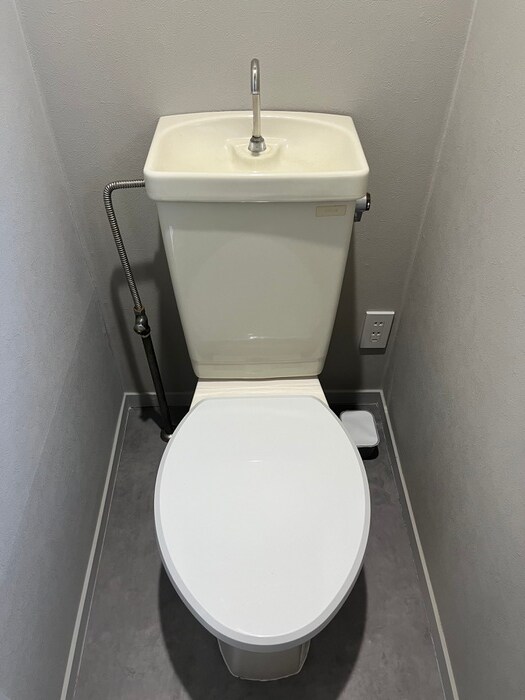 物件内観写真13　(トイレ)