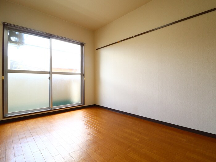 物件内観写真18　(居室)