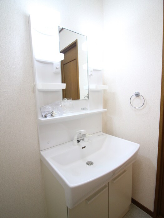 物件内観写真11　(洗面)