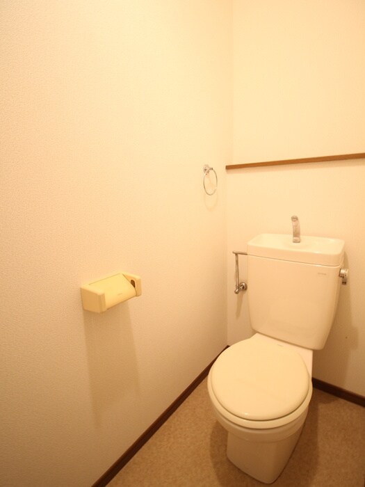 物件内観写真13　(トイレ)