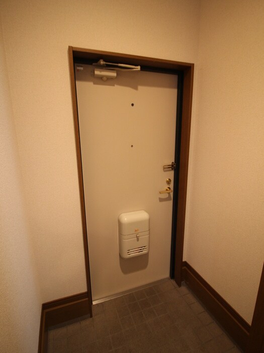 物件内観写真19　(玄関)