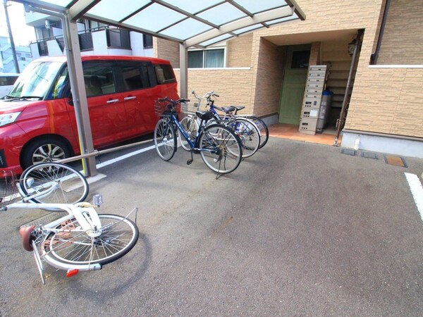 駐輪場