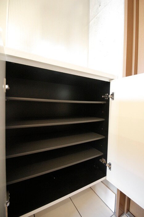 物件内観写真17　(靴箱)