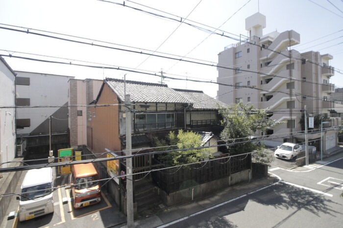 物件内観写真22　(室内からの展望)