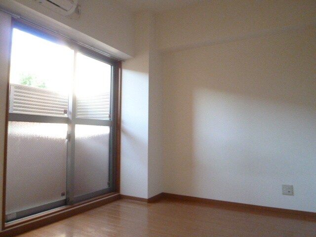 物件内観写真11　(居室)