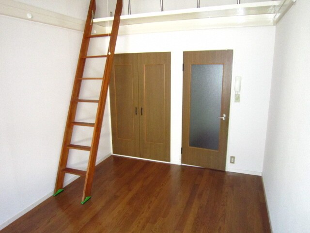 物件内観写真10　(居室)