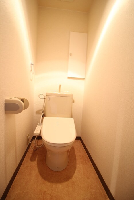 物件内観写真12　(トイレ)