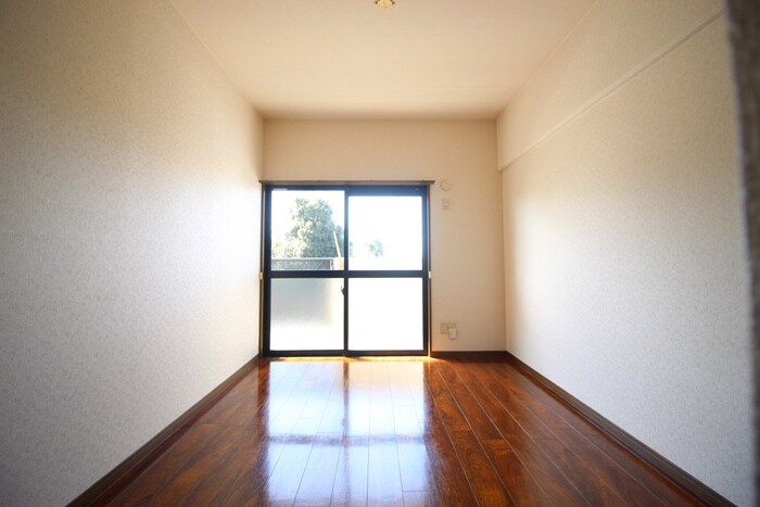 物件内観写真19　(居室)