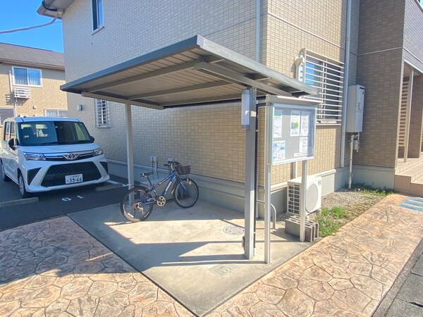駐輪場