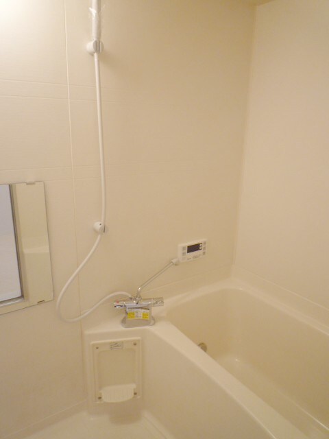 物件内観写真9　(バス／シャワールーム等)
