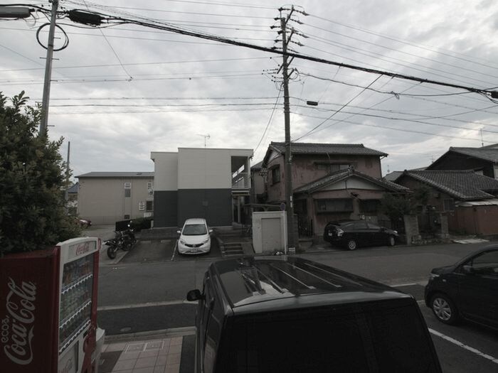 物件内観写真20　(室内からの展望)