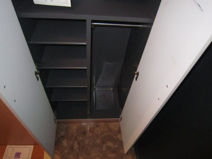 物件内観写真16　(靴箱)