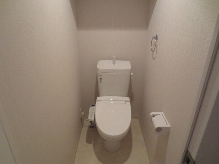 物件内観写真13　(トイレ)