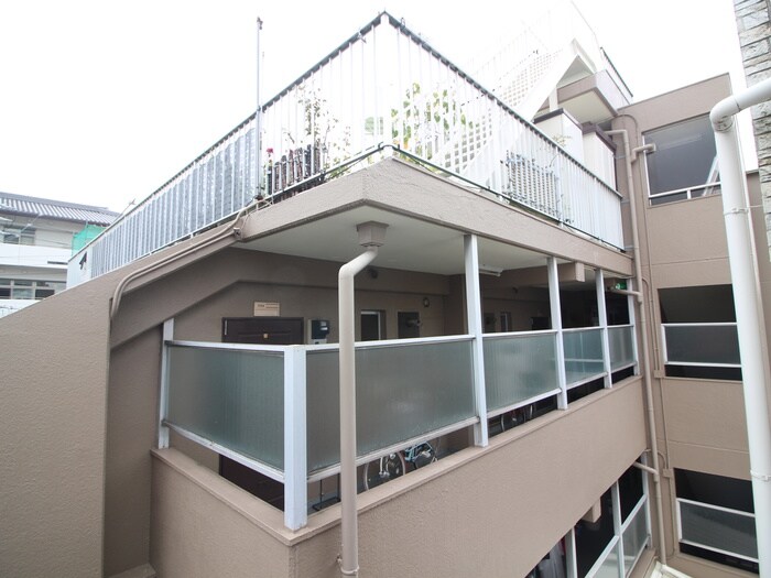 物件内観写真21　(室内からの展望)