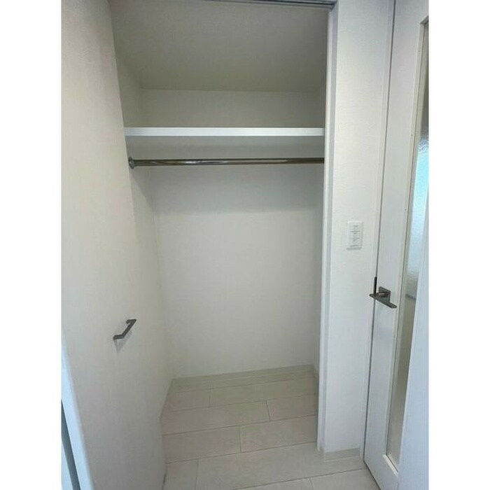 物件内観写真9　(収納)