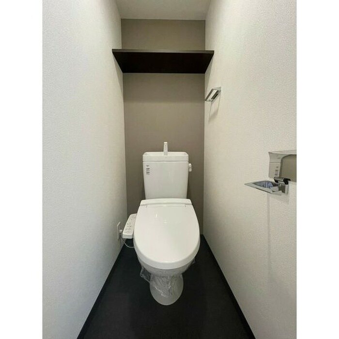 物件内観写真14　(トイレ)