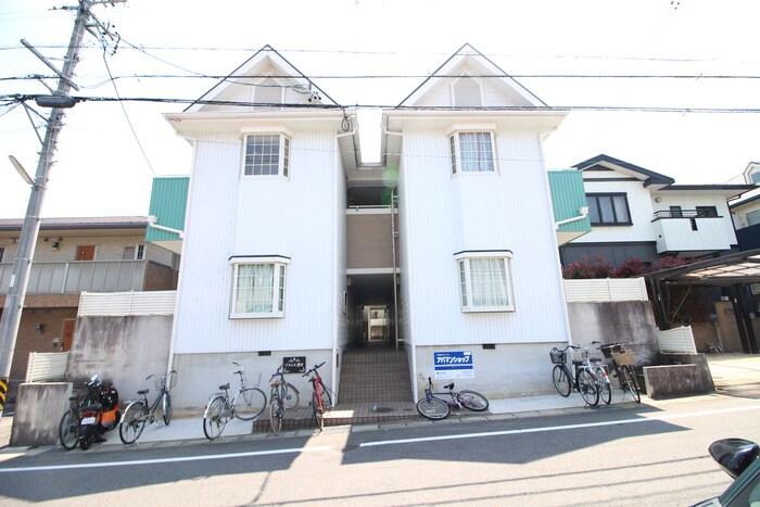 物件外観写真6　(外観写真)