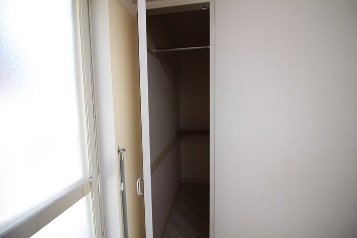 物件内観写真22　(収納)