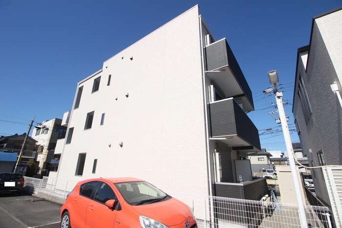 物件外観写真6　(外観写真)