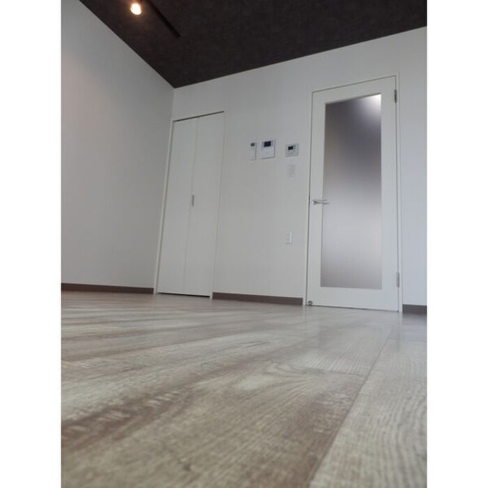 物件内観写真14　(居室)