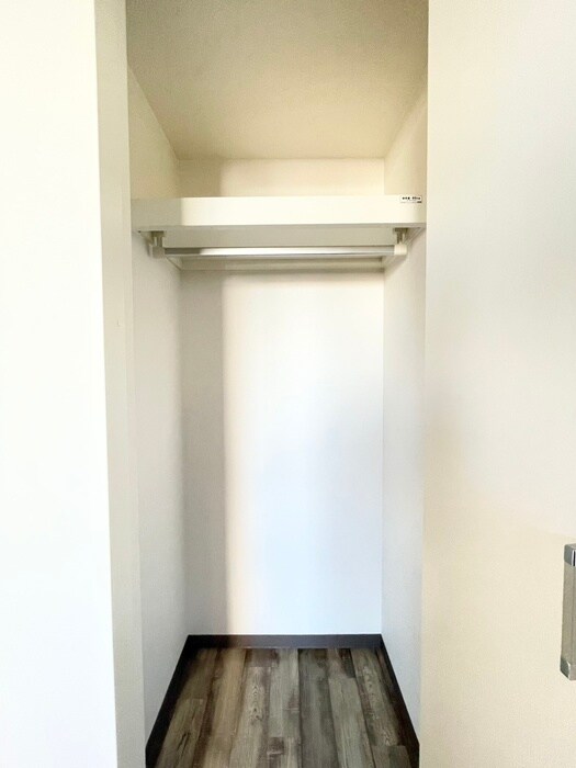 物件内観写真15　(収納)