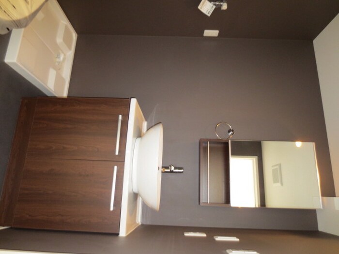 物件内観写真12　(洗面)