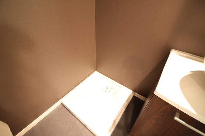 物件内観写真13　(洗濯機置場)