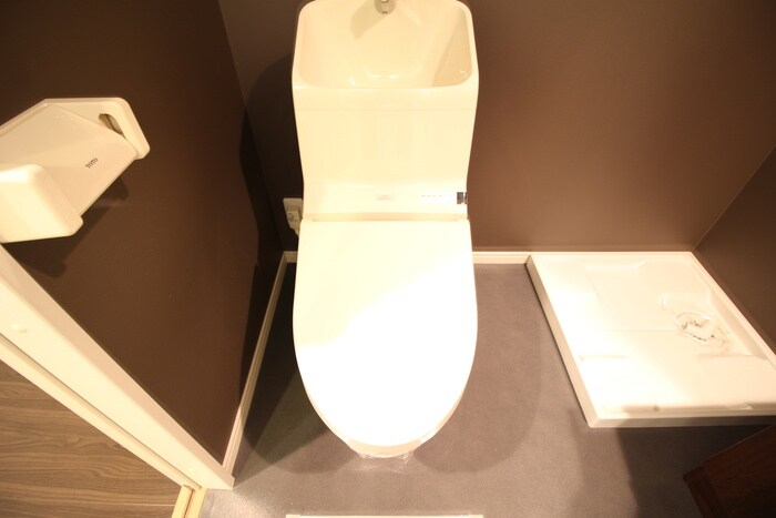 物件内観写真14　(トイレ)