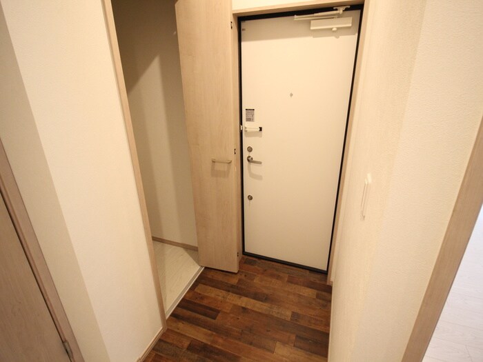 物件内観写真16　(洗面)