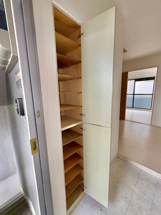 物件内観写真16　(靴箱)