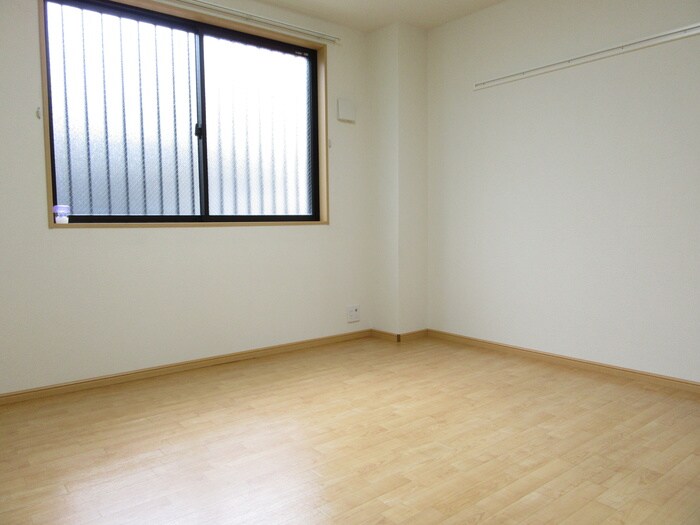 物件内観写真11　(居室)