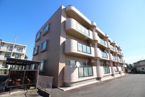 サンロイヤル左右木外観写真