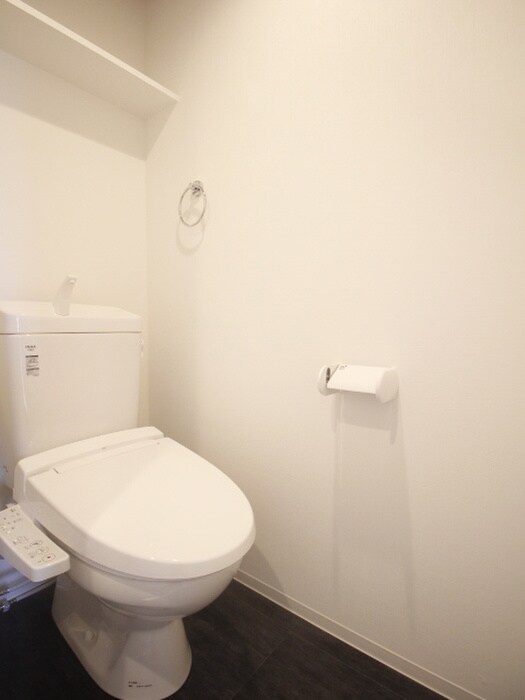 物件内観写真13　(トイレ)