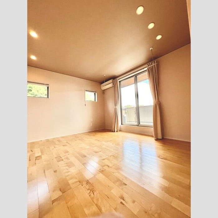 物件内観写真3　(居室)