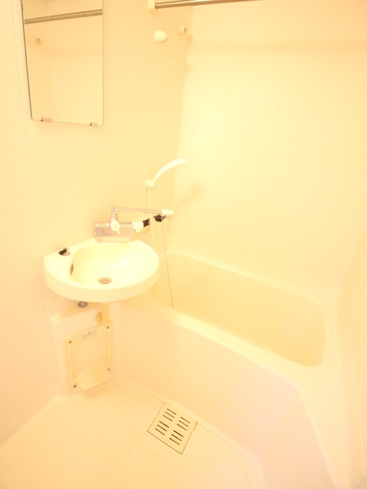 物件内観写真12　(バス／シャワールーム等)