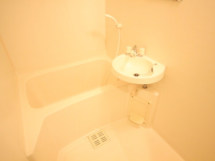 物件内観写真13　(バス／シャワールーム等)