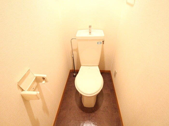 物件内観写真15　(トイレ)