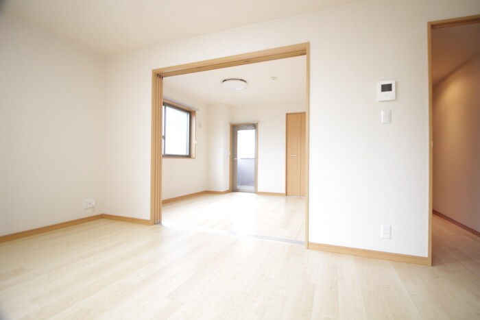 物件内観写真7　(居室)