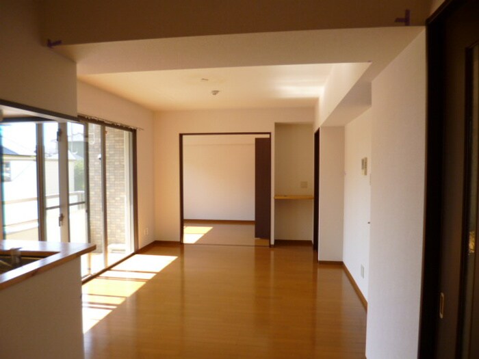 物件内観写真7　(居室)