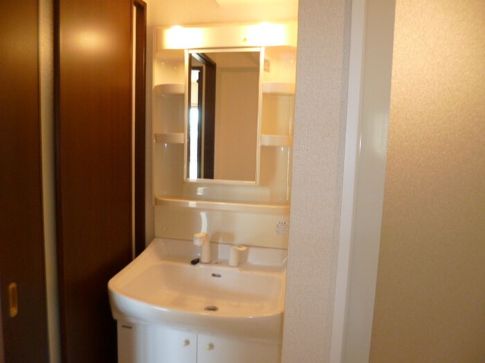 物件内観写真13　(洗面)