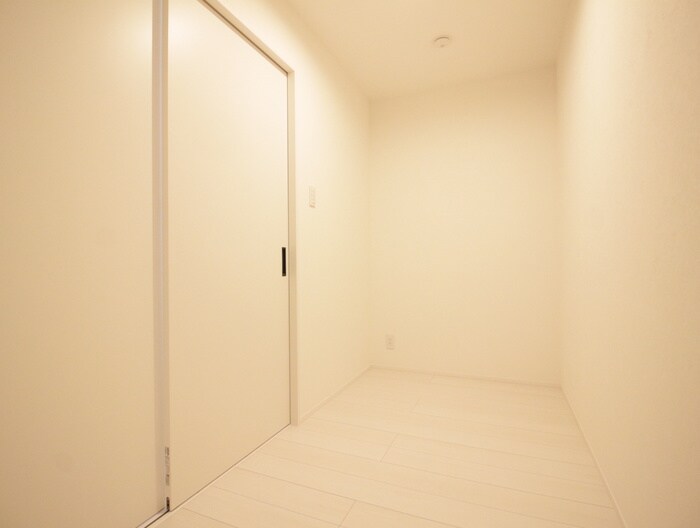 物件内観写真10　(居室)