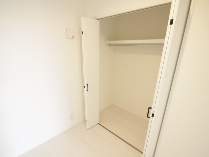 物件内観写真10　(収納)