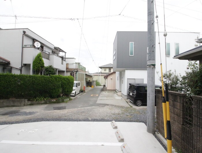 物件内観写真21　(室内からの展望)