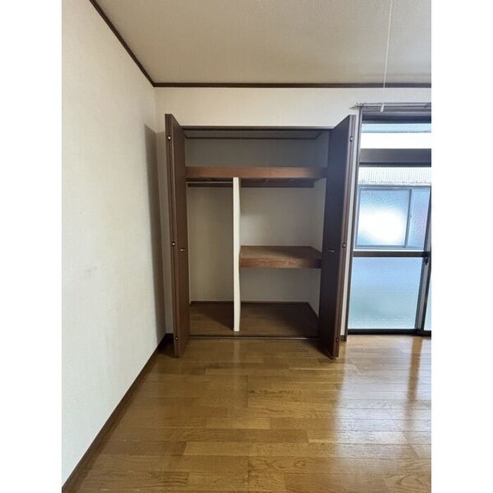 物件内観写真8　(収納)